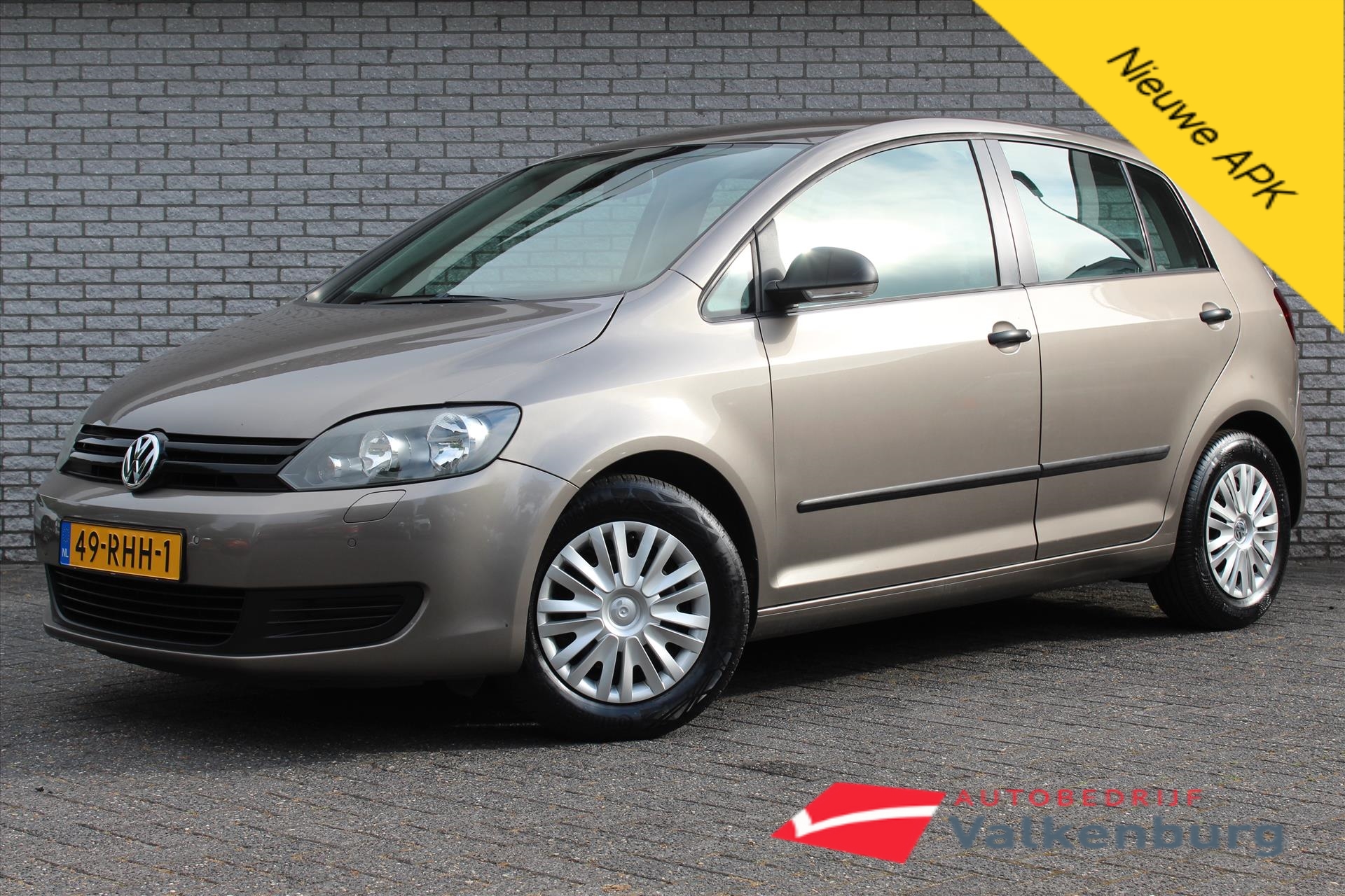 Afbeelding van de Volkswagen Golf Plus 1.2 TSI Trendline BlueMotion | Trekhaak | PDC | Cruise | Airco