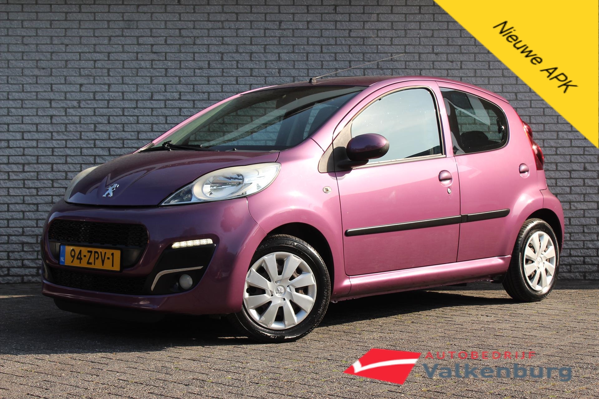 Afbeelding van de Peugeot 107 1.0 68PK 5D Active | Airco | Elektrische ramen | LED 