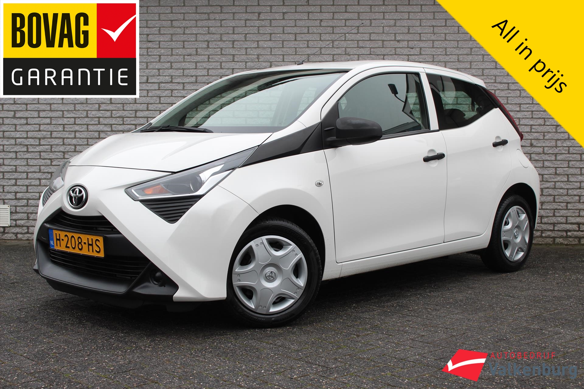 Afbeelding van de TOYOTA Aygo 1.0 VVT-i  x-fun | 5-dr | Airco | Bluetooth
